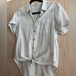 Toad & Co Button Up Shirt